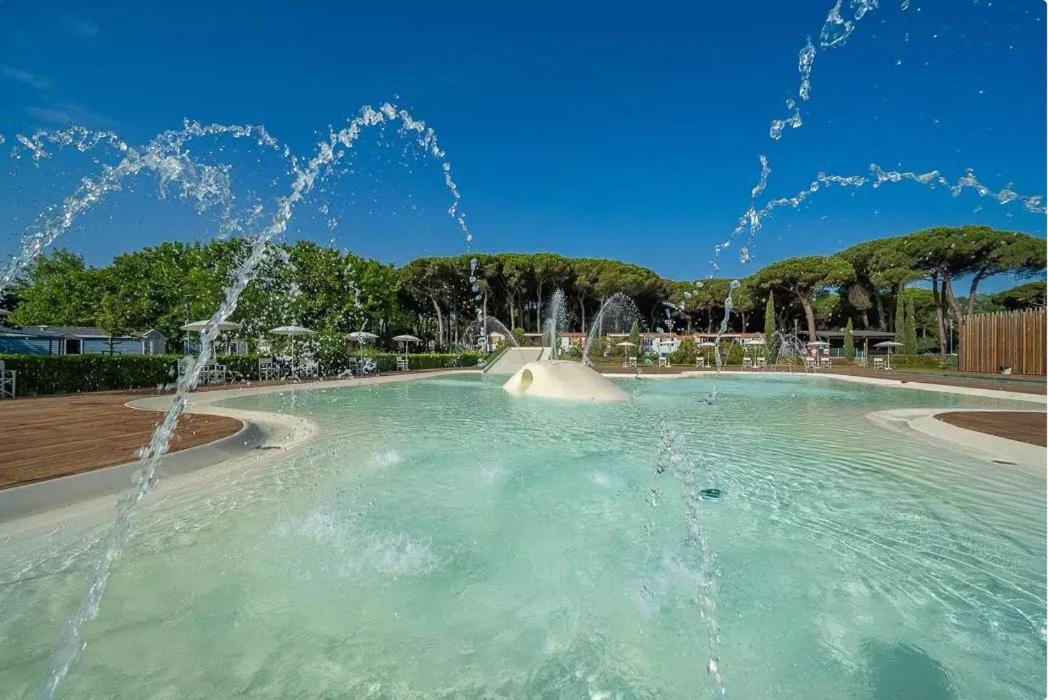 Vacanceselect Mobil Homes - Camping Pineta Sul Mare Camping Village Cesenatico Exterior photo